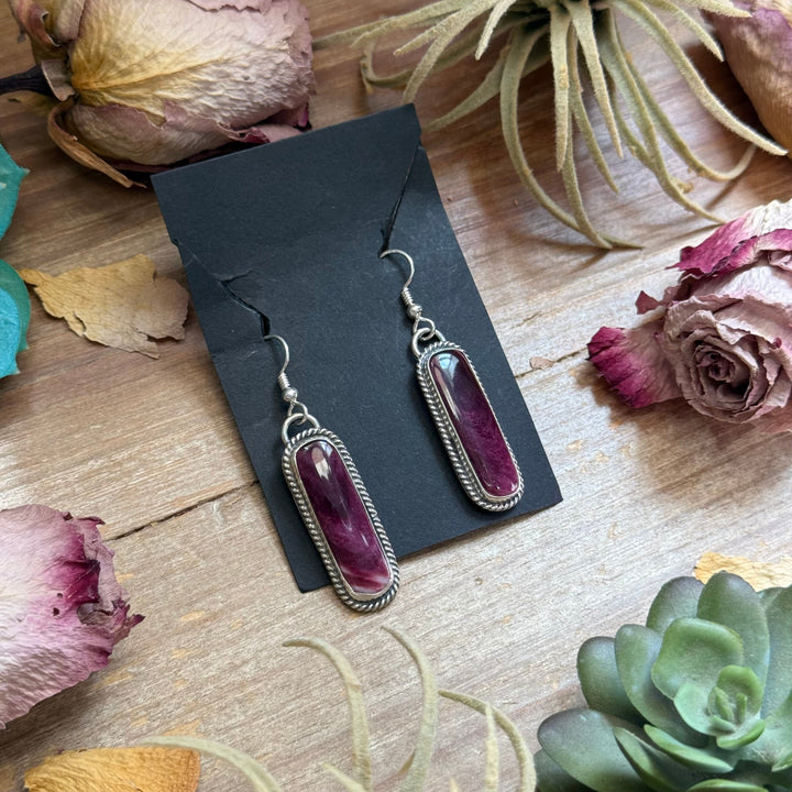 Sterling Silver Purple Spiny Oyster Dangle Earrings – Handmade by Artist Jason Ogg Earrings Shopify Collective The Bijoux FAB Jewelry The Bijoux FAB Jewelry