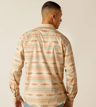 Load image into Gallery viewer, Ariat Hezekiah Retro Fit Shirt
