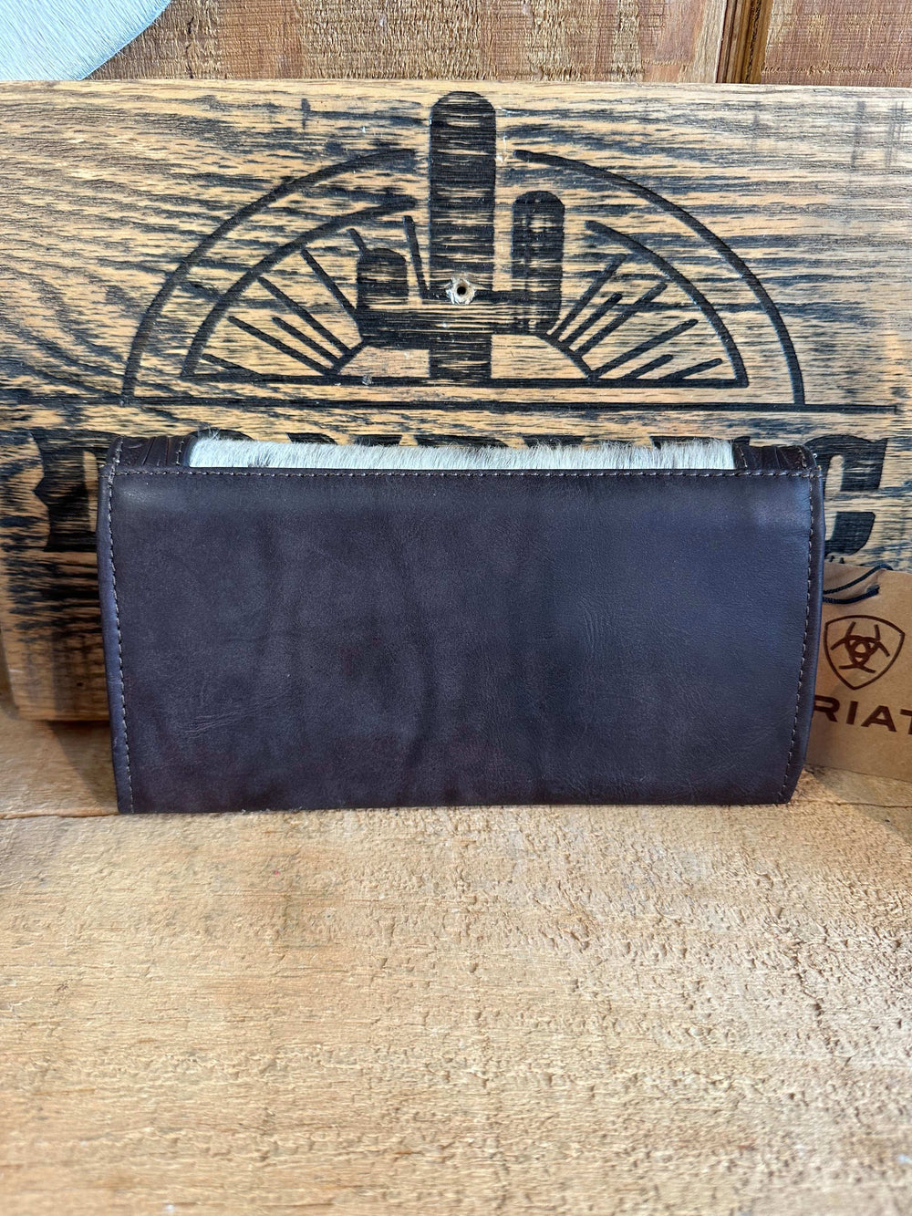 Ariat Ladies Cowhide Wallet A770013002 - COWHIDE COLOR VARIES wallet ariat Women's Ariat