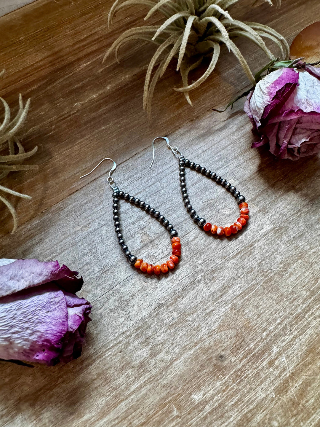 Orange Spiny Oyster Earrings – Sterling Silver Pearls Earrings Shopify Collective The Bijoux FAB Jewelry The Bijoux FAB Jewelry