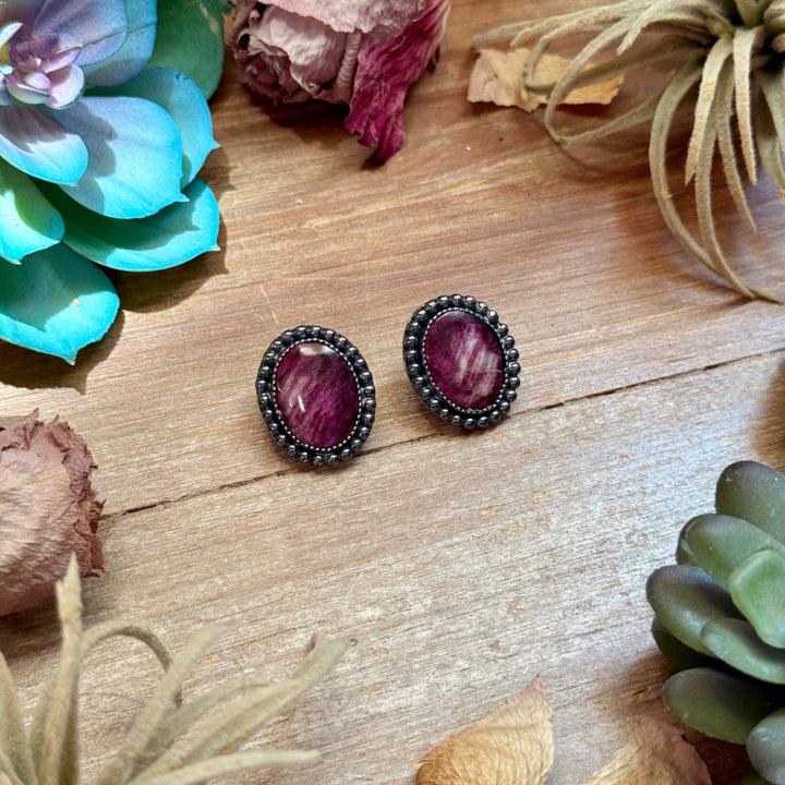 MJ Purple Spiny Oyster Oval Stud Earrings Earrings Shopify Collective The Bijoux FAB Jewelry The Bijoux FAB Jewelry