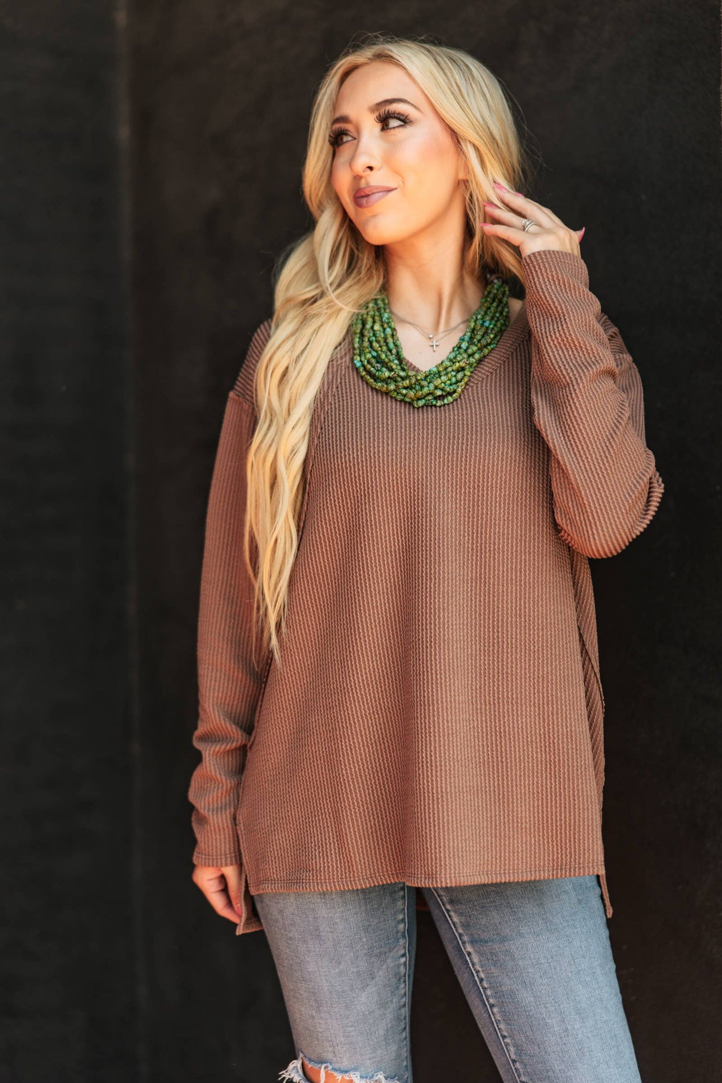 Curly Rib V Neck Long Sleeve Top Andrée by Unit