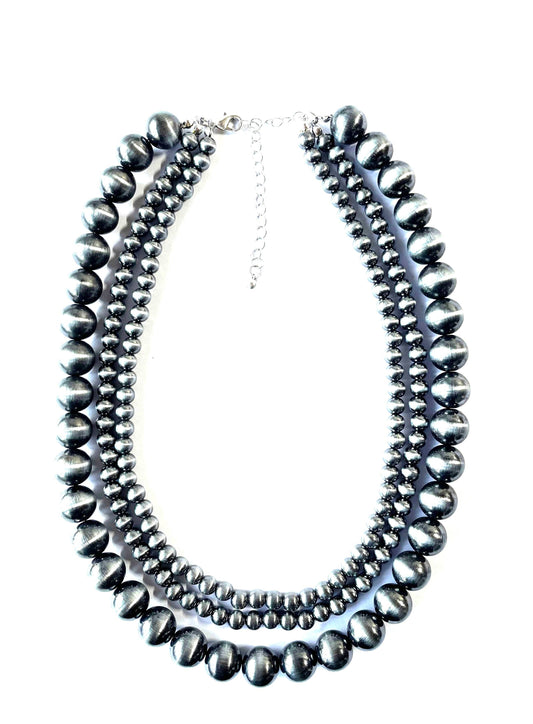 Western 3 Layered Navajo Pearl Necklace necklace Snowing West