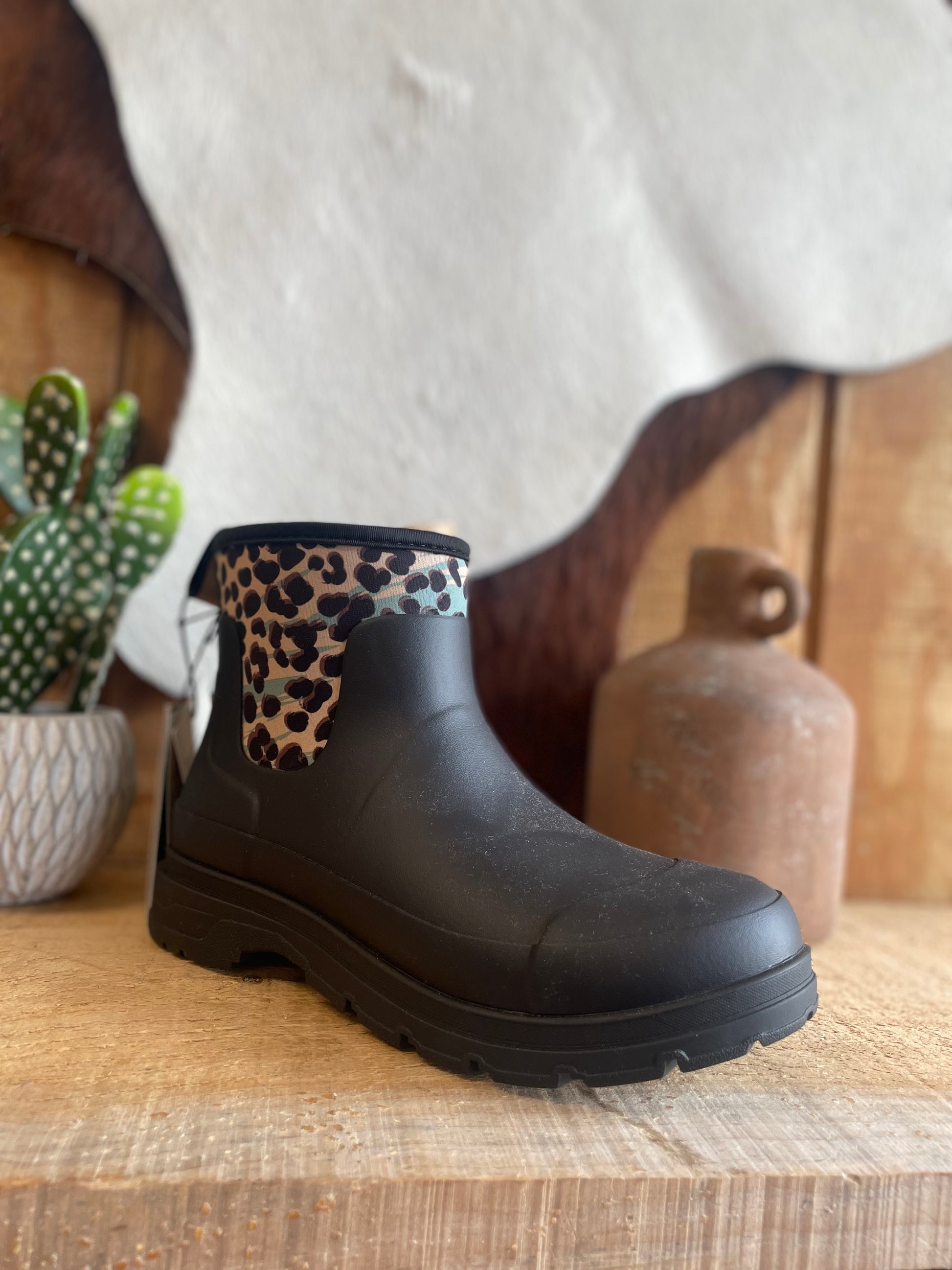 Kelmarsh Shortie Rubber Boot ariatfootwear Ariat