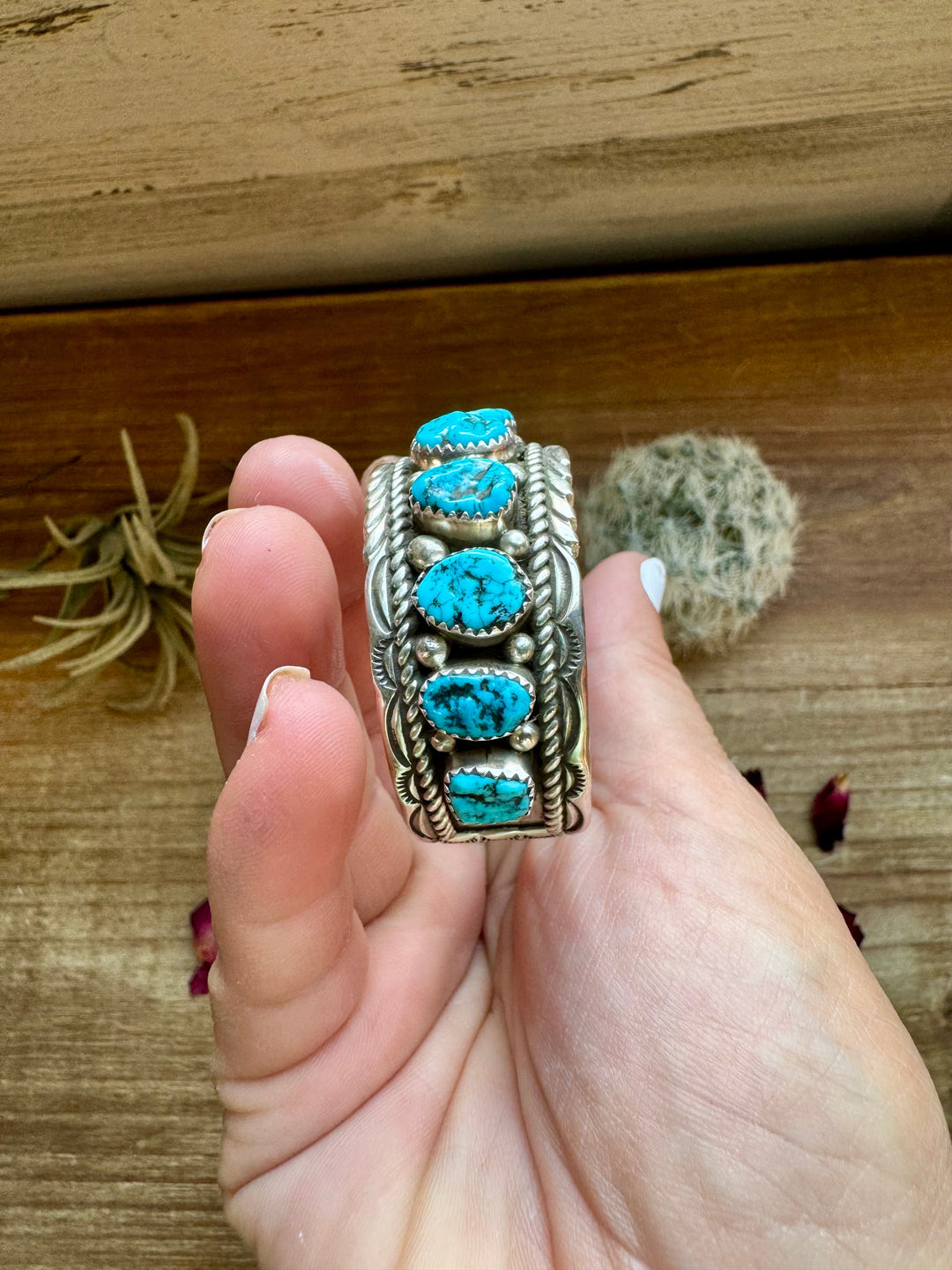 Cuff - Sterling silver Cuff Bracelet with Kingman turquoise Bracelets Shopify Collective The Bijoux FAB Jewelry The Bijoux FAB Jewelry