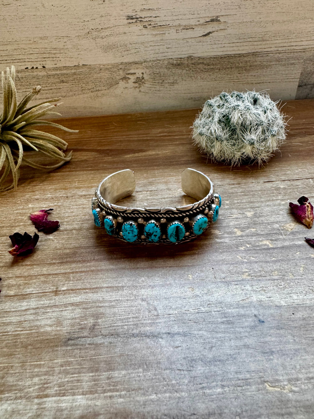 Cuff - Sterling silver Cuff Bracelet with Kingman turquoise Bracelets Shopify Collective The Bijoux FAB Jewelry The Bijoux FAB Jewelry