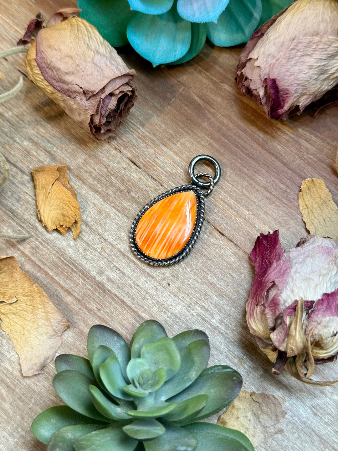 MJ Orange Spiny Oyster Sterling Silver Pendant – Teardrop Pendant Shopify Collective The Bijoux FAB Jewelry The Bijoux FAB Jewelry