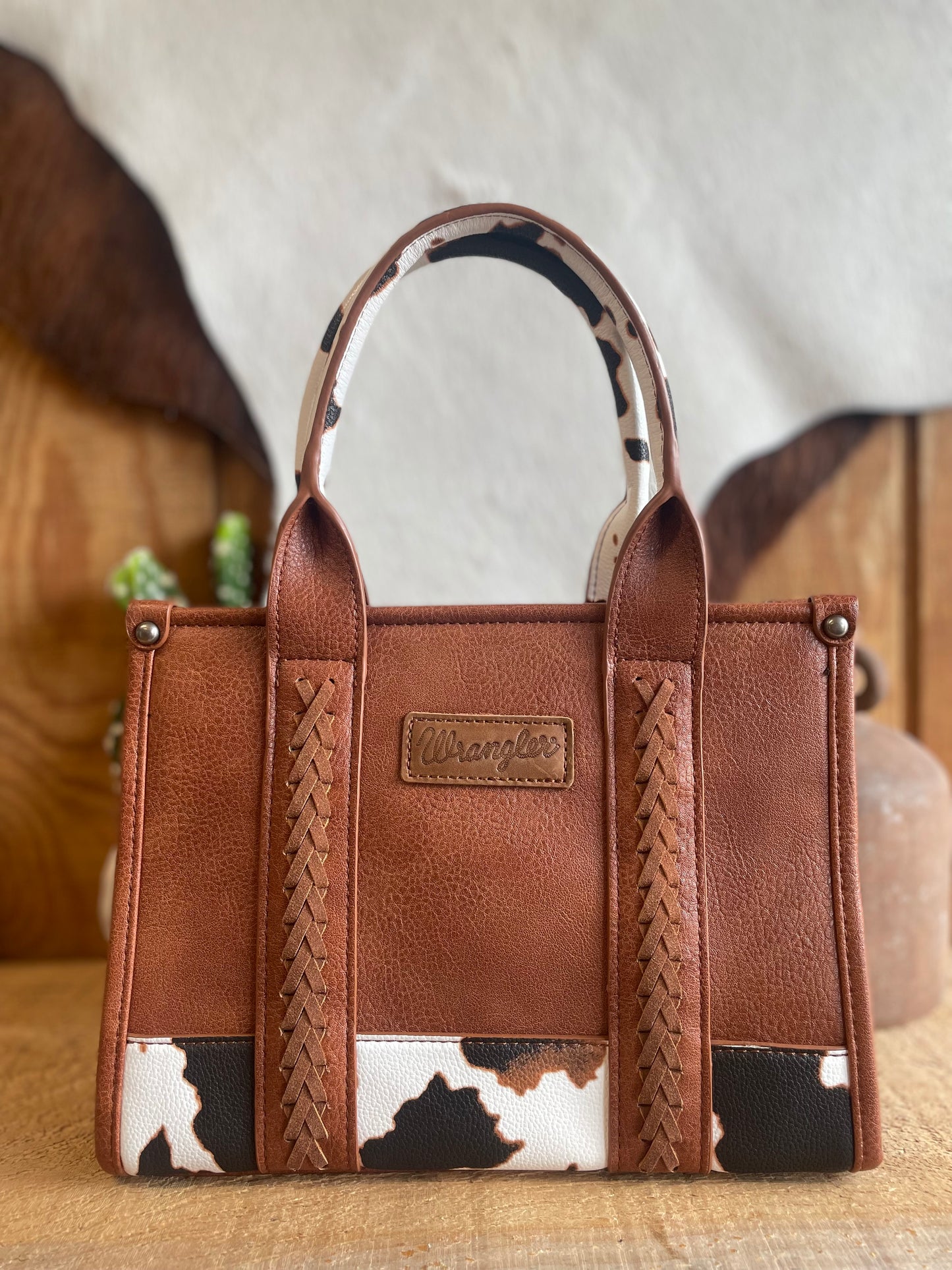 Wrangler Cow Print Concealed Carry Tote/Crossbody Purse Wrangler