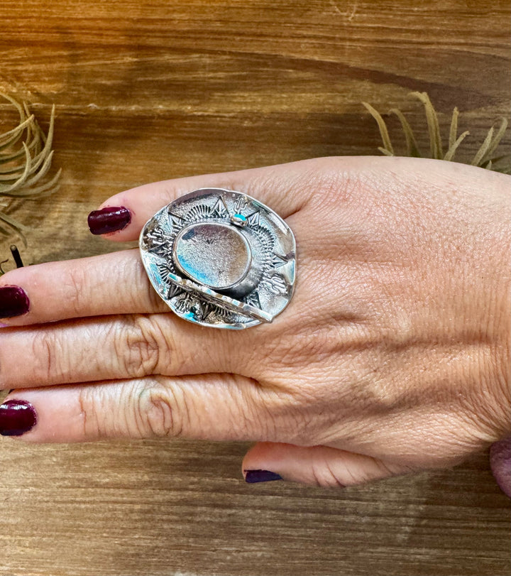 Adjustable Cowboy Hat Ring – Kingman Turquoise – Sterling Silver – Navajo Handmade by Robby Manuelito – USA ring Shopify Collective The Bijoux FAB Jewelry The Bijoux FAB Jewelry