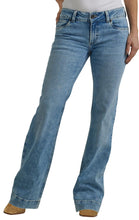 Load image into Gallery viewer, Wrangler Retro® Mae Trouser Jean - Mid Rise - Lilibeth
