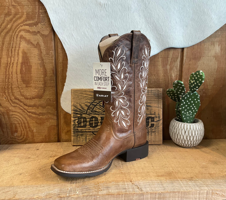 WMS Round Up Holly Wide Square Toe Western Boot PEARL 10074320 Boots ariat ariatfootwear Women's Ariat