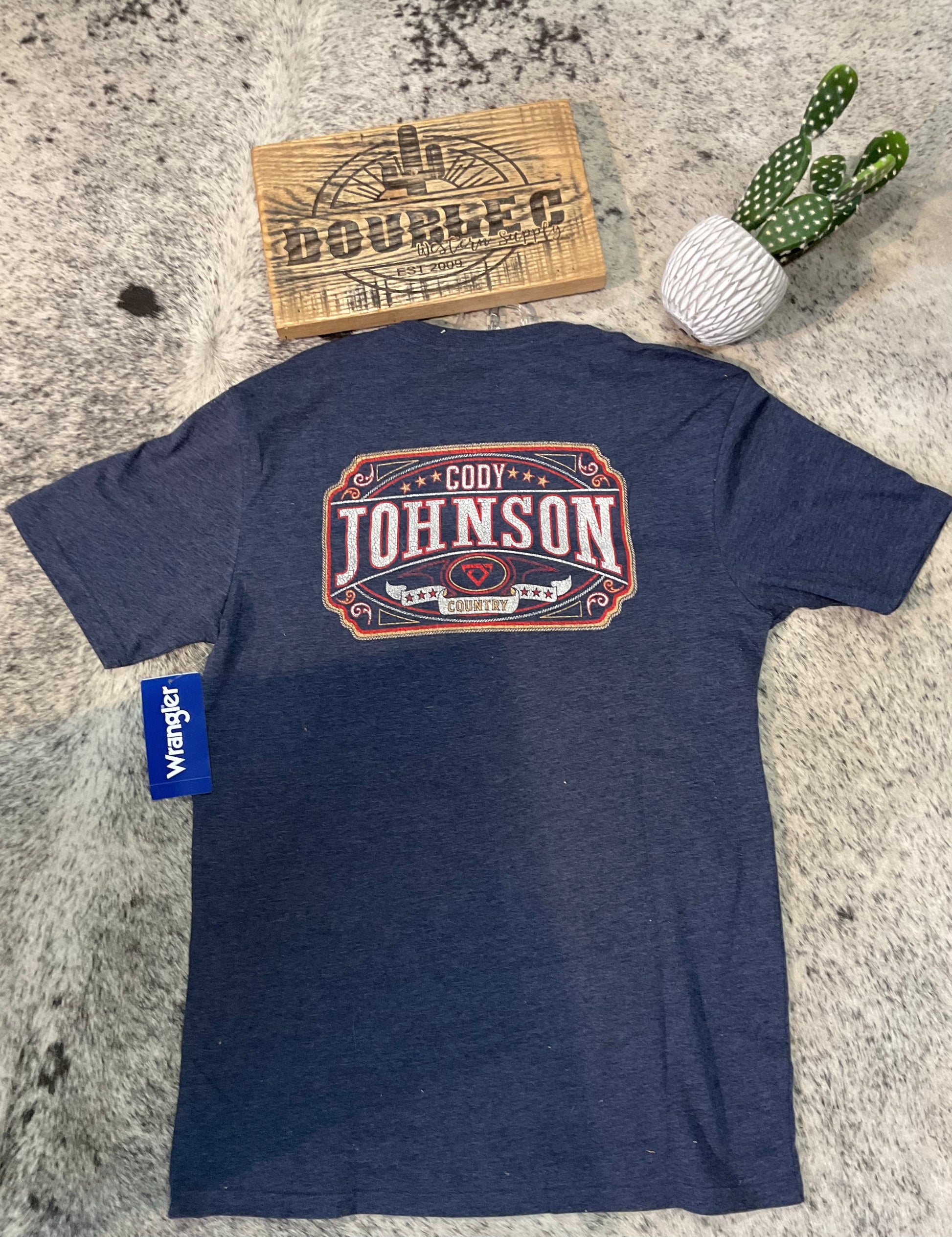 Wrangler® Short Sleeve Graphic T-Shirt - Cody Johnson - Regular Fit - Black Iris T Shirt Wrangler