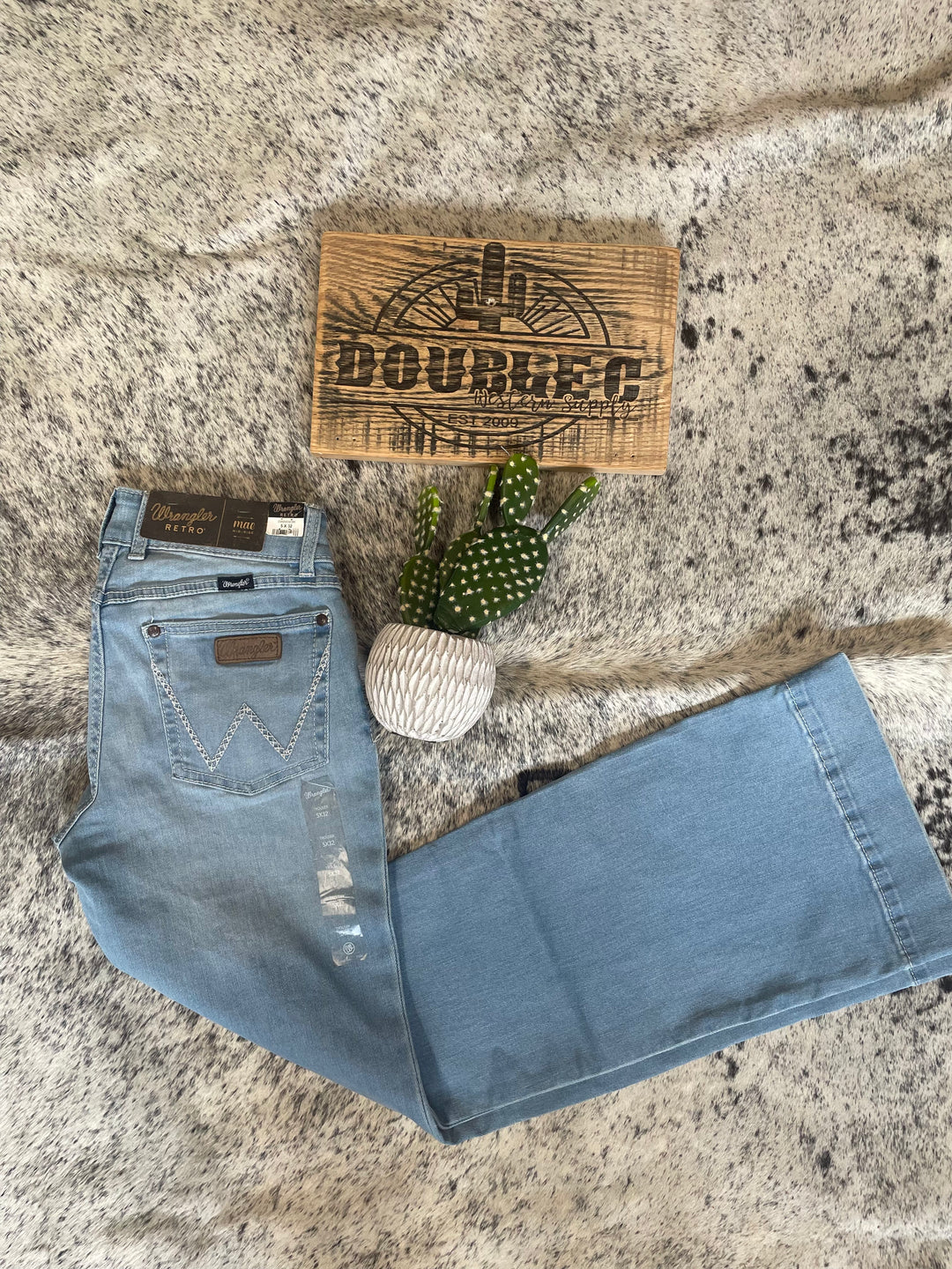 Wrangler Retro Ladies Light Wash Trouser Jean, 09MWWOH jean Women's Wrangler Wrangler