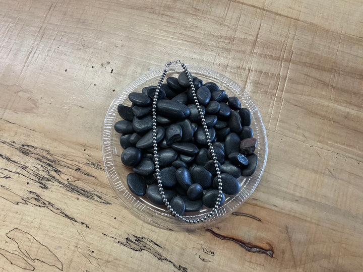 Westward Winds 4mm Navajo Pearl Beaded Necklace