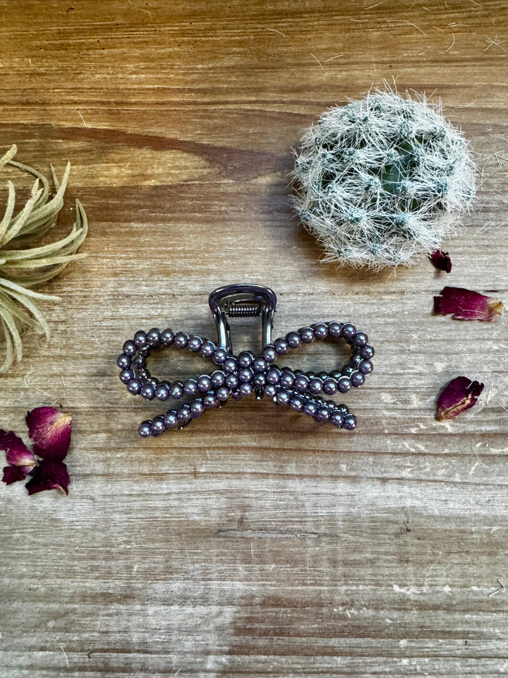 Bow Pearl hair clips hair clip Shopify Collective The Bijoux FAB Jewelry The Bijoux FAB Jewelry