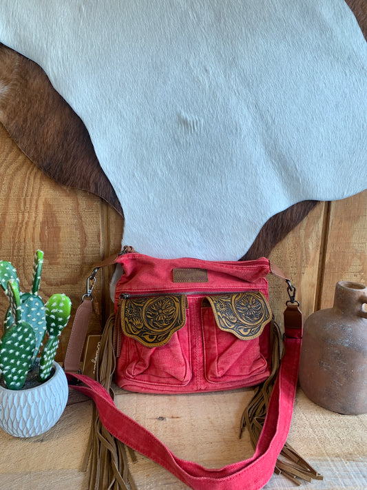 WRANGLER FLORAL TOOLED DENIM CROSSBODY/RED Purse Montana West