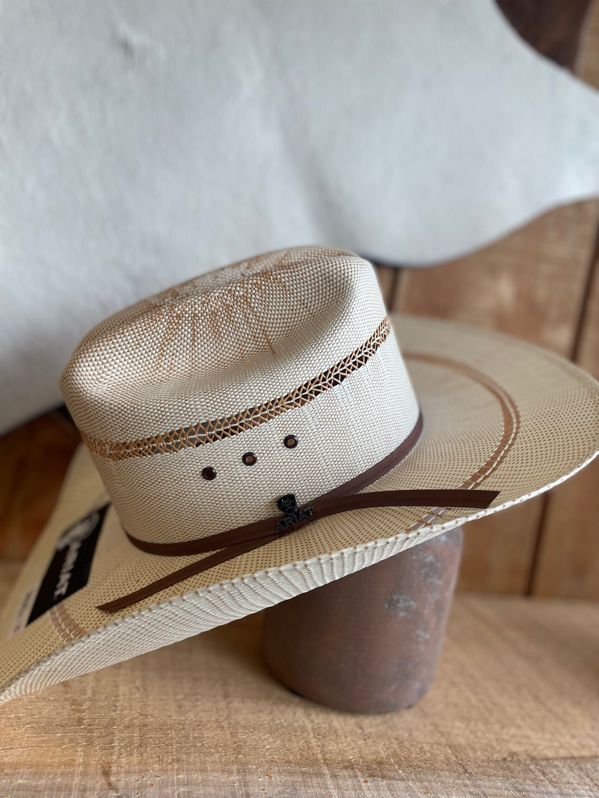 WESTERN MEN'S ARIAT BANGORA 2-CORD TAN STRAW WESTERN HAT ariatmens M & F