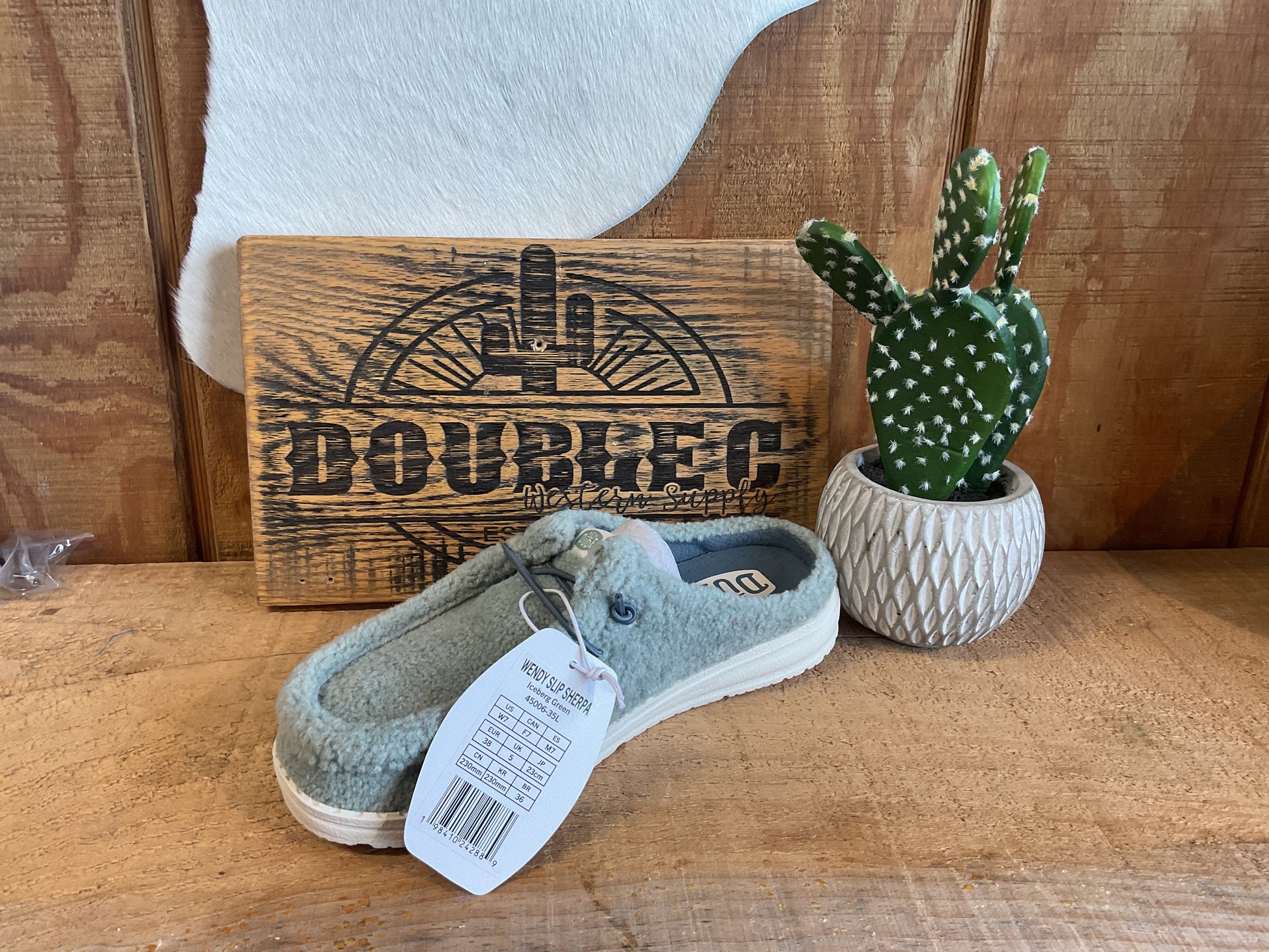 Wendy Slip Sherpa Iceberg Green 45006-35L Shoe Hey Dude