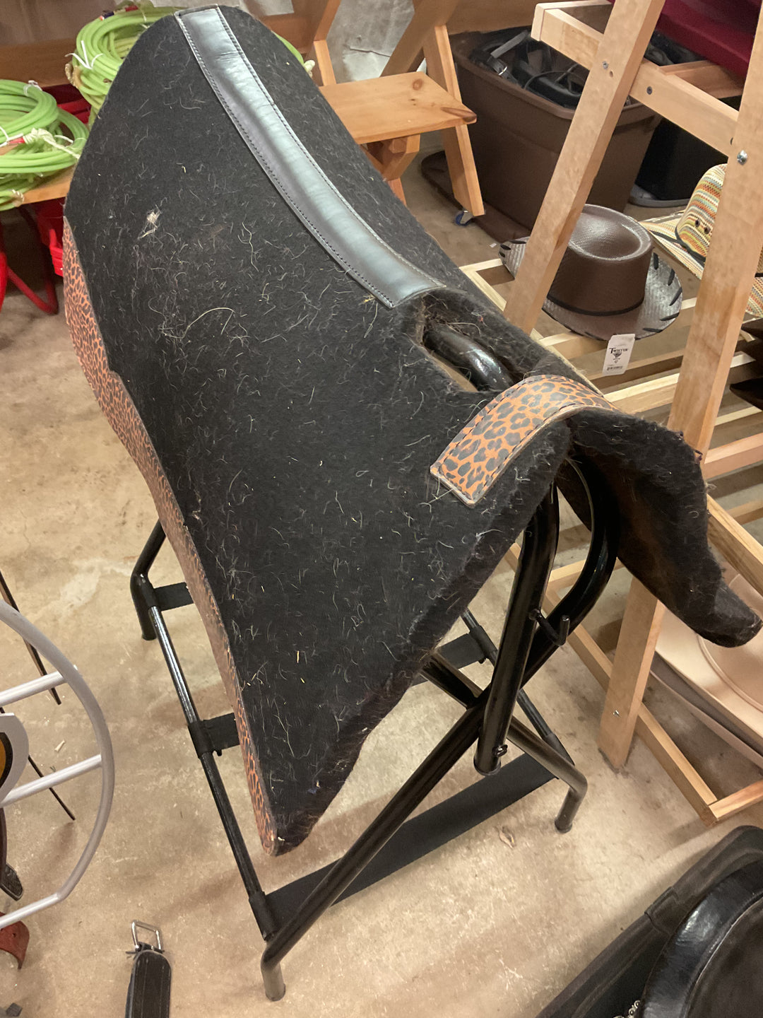 Used Cheetah Pad Saddle Pad Saddle Pad Tack Double C Western Supply