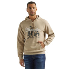 Load image into Gallery viewer, Wrangler® Pullover Hoodie - Regular Fit
