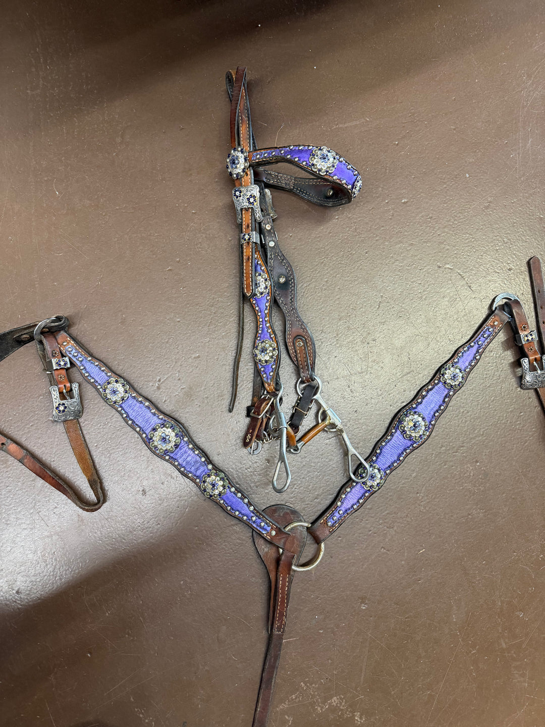 Used Head Stall/Breast Collar Set Purple Headstall and Breast Collar Set Breast Collar Head Stall Set Tack Double C Western Supply