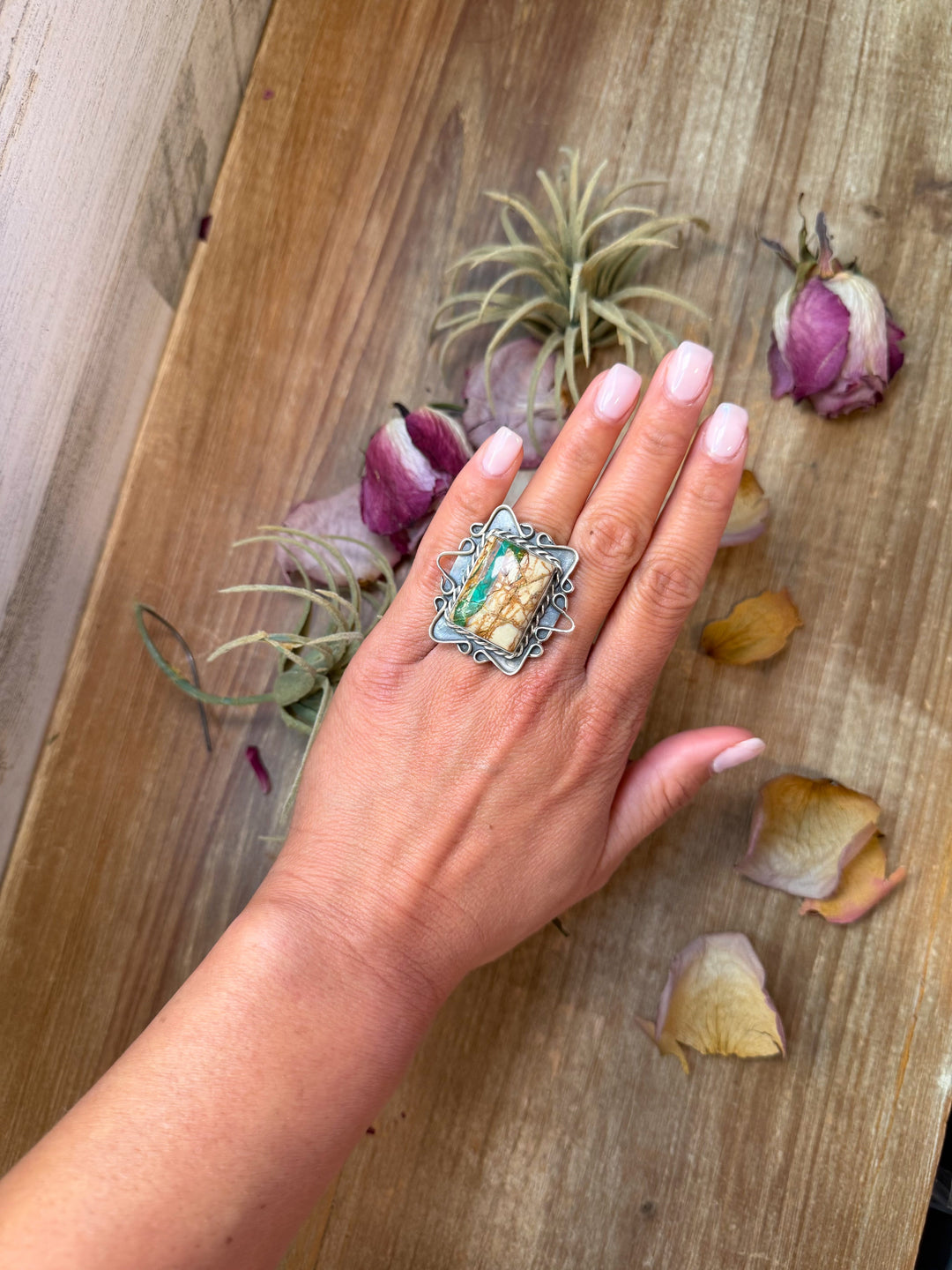 Ribbon Turquoise Sterling Silver Ring – Size 6.5 – (Philbert Nez) ring Shopify Collective The Bijoux FAB Jewelry The Bijoux FAB Jewelry