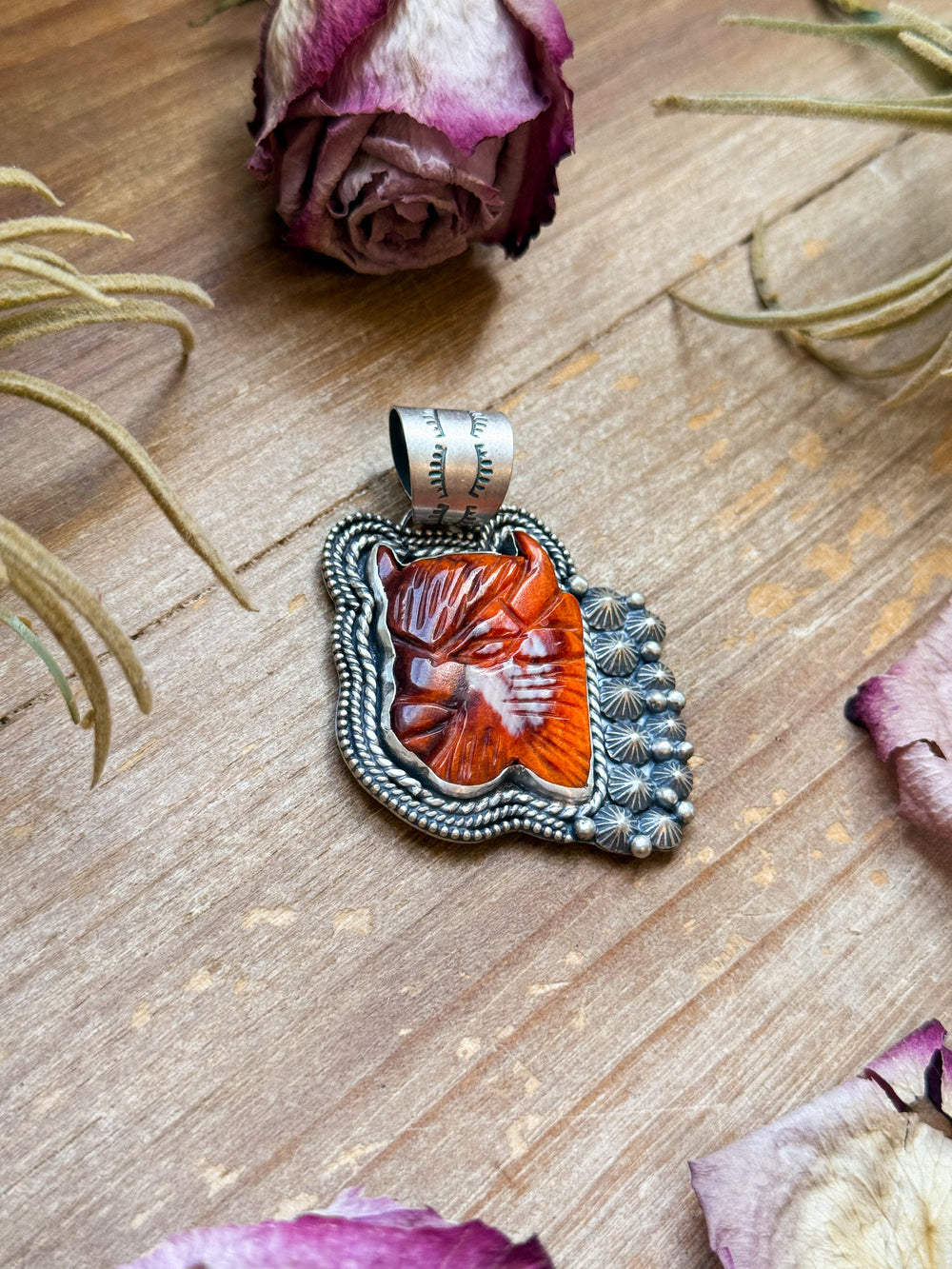 Sterling Silver Autumn Spiny Oyster Buffalo Pendant – Handmade by Artist Shay Pfeiffer Pendant Shopify Collective The Bijoux FAB Jewelry The Bijoux FAB Jewelry