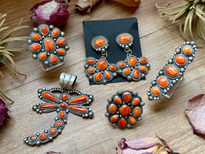 Sterling Silver Orange Spiny Oyster Mosaic Cluster Ring Size 7.5, Artist Shay Pfeiffer ring Shopify Collective The Bijoux FAB Jewelry The Bijoux FAB Jewelry