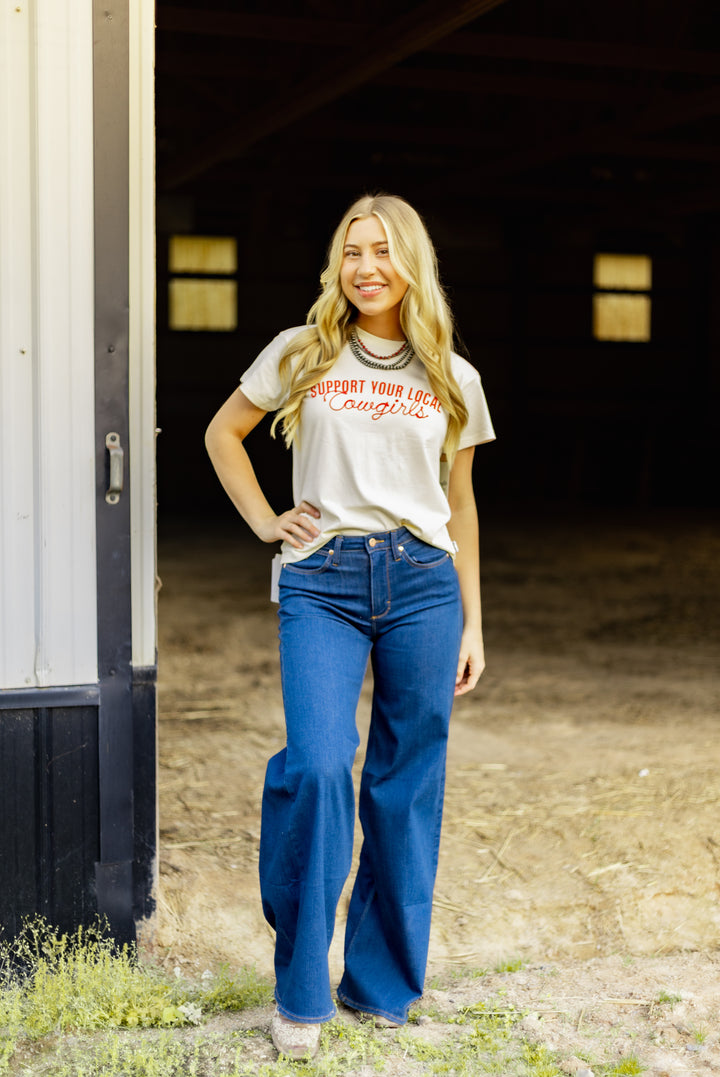 Wrangler Retro® Short Sleeve T-Shirt Regular Fit Antique White | 112375864 T Shirt Graphic T Shirt Short Sleeve T Shirt Women's Wrangler Wrangler