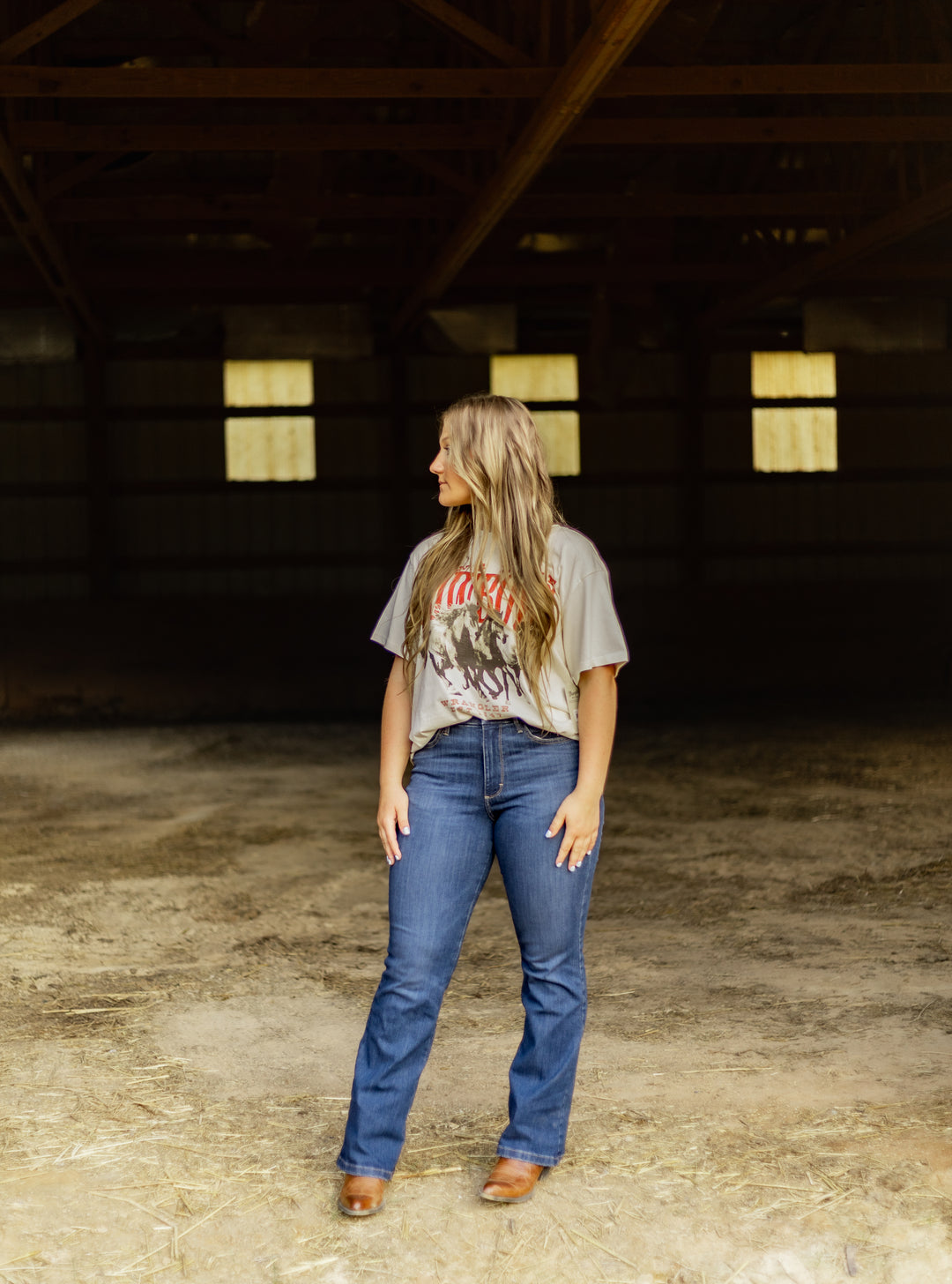 Wrangler Retro® Graphic Short Sleeve T-Shirt Girlfriend Fit Egret | 112375874 T Shirt Graphic T Shirt Short Sleeve T Shirt Women's Wrangler Wrangler