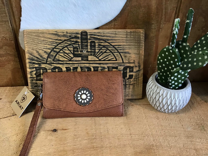 Ariat Betsy Wallet A770020802 - Double C Western SupplyAriat