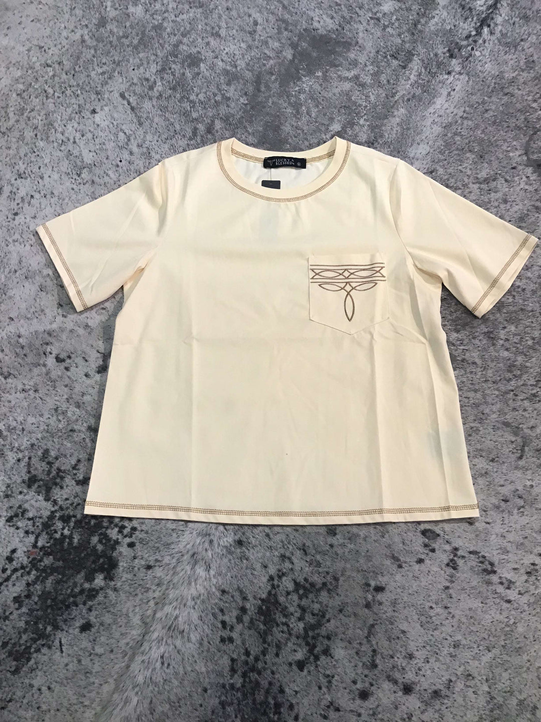 Boot-Stitch Contrast Embroidered Pocket Tee - Double C Western SupplyLucky &amp; Blessed