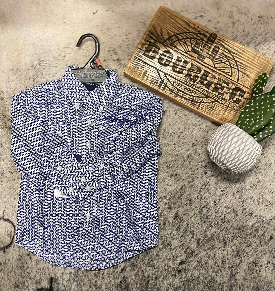 Boy's Wrangler Logo Long Sleeve Western Snap Shirt in Navy Honeycomb - Double C Western SupplyWRANGLER
