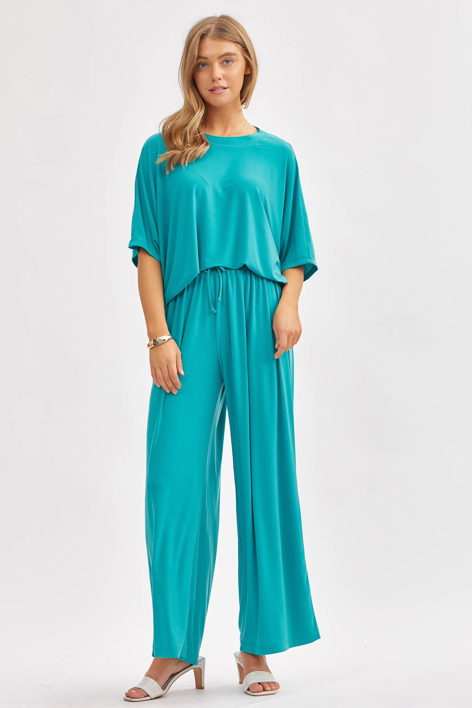 Flowy Top + Wide Leg Set TRVSET-COASTAL: Emerald Outfit Set Dear Scarlett