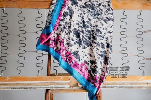 Cool Cowhide Wild Rag - Double C Western SupplyDouble C Western Supply