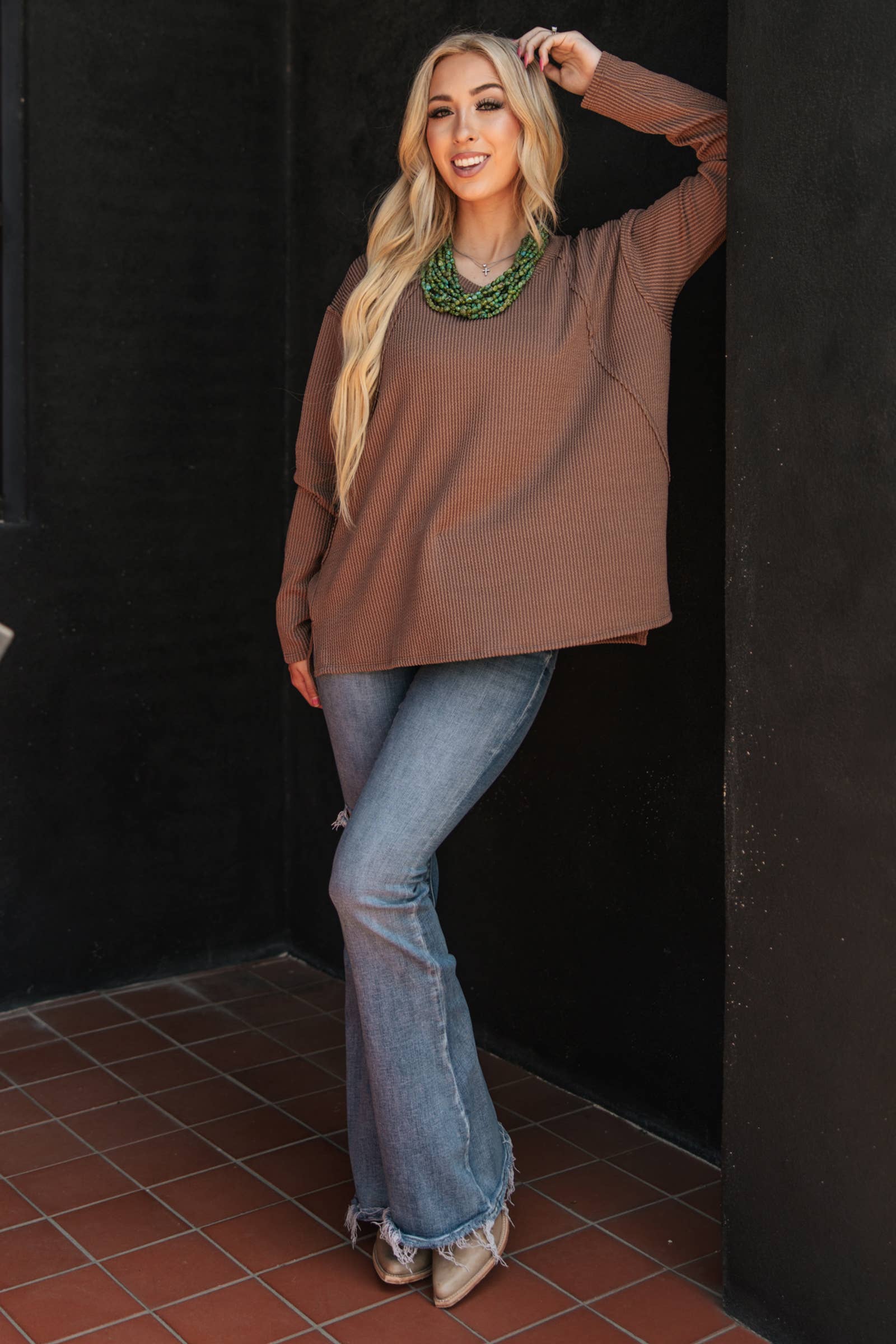Curly Rib V Neck Long Sleeve Top Andrée by Unit