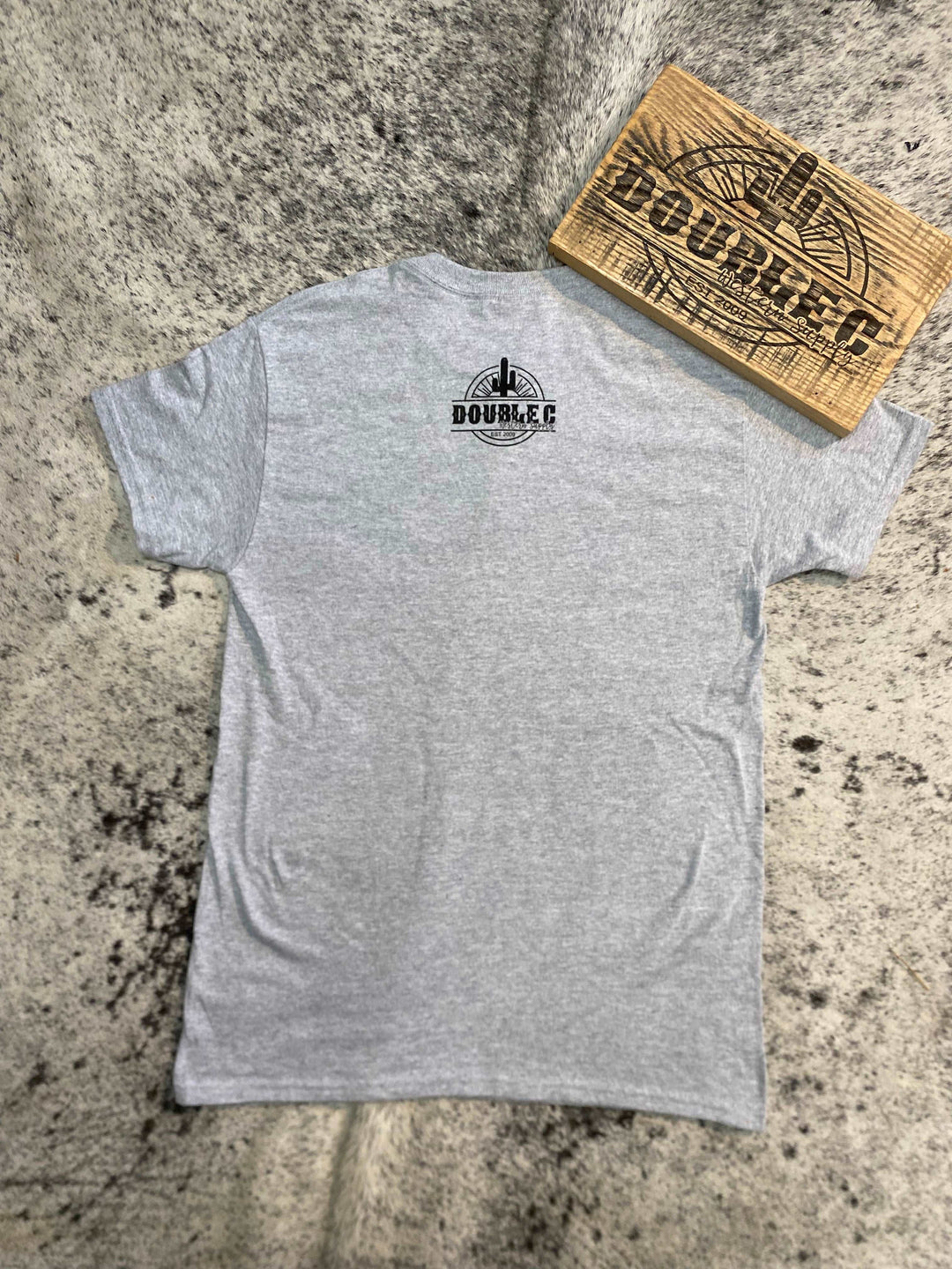 Deep Waters, Deeper Hearts Tee - Double C Western SupplyDouble C