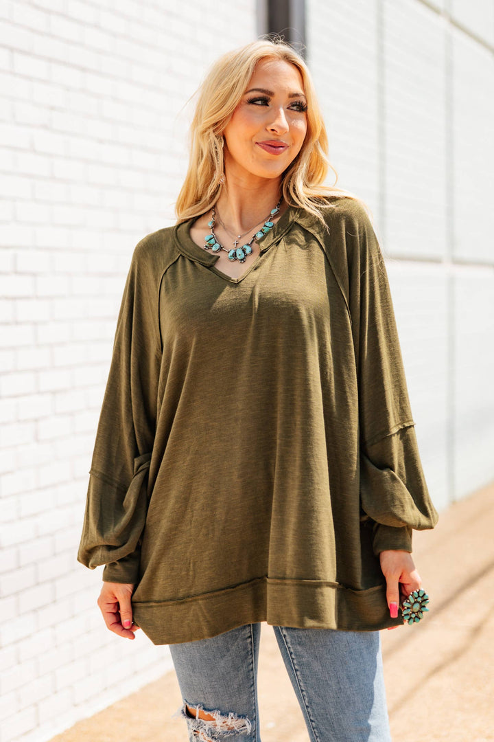 Flowy Split Neck Top Andrée by Unit
