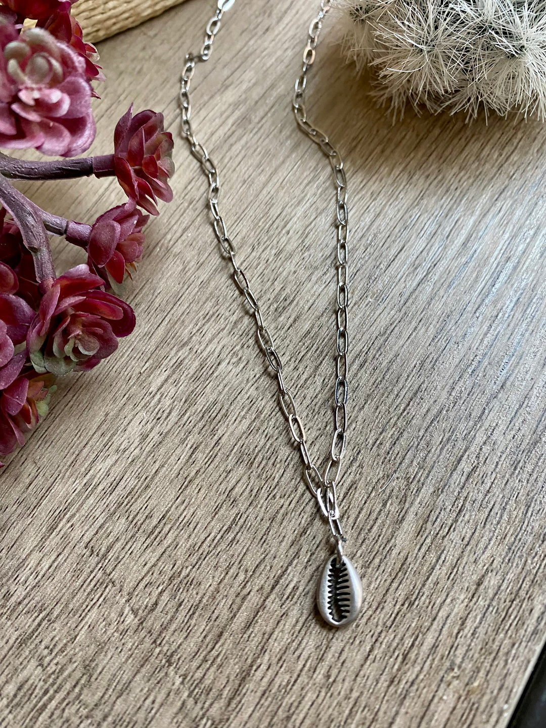 Shell pendant on paper clip chain choker Necklaces Shopify Collective The Bijoux FAB Jewelry The Bijoux FAB Jewelry