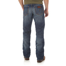 Load image into Gallery viewer, Wrangler Retro® Boot Cut Jean
