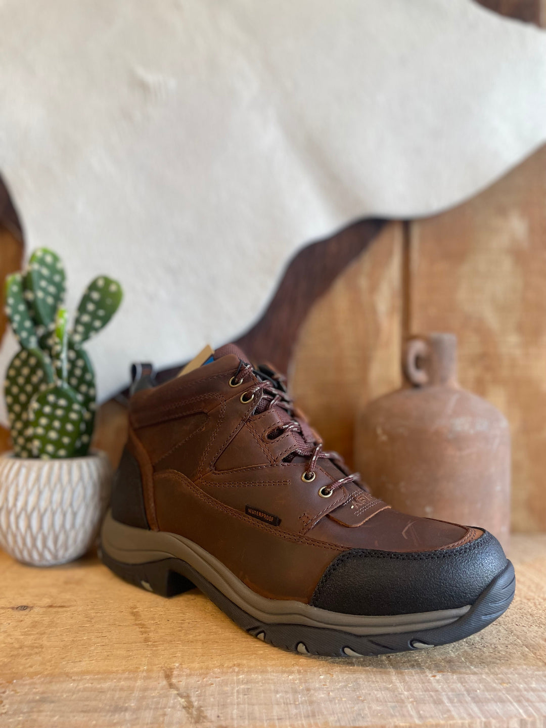 MENS TERRAIN H20 SHOE - Double C Western SupplyAriat