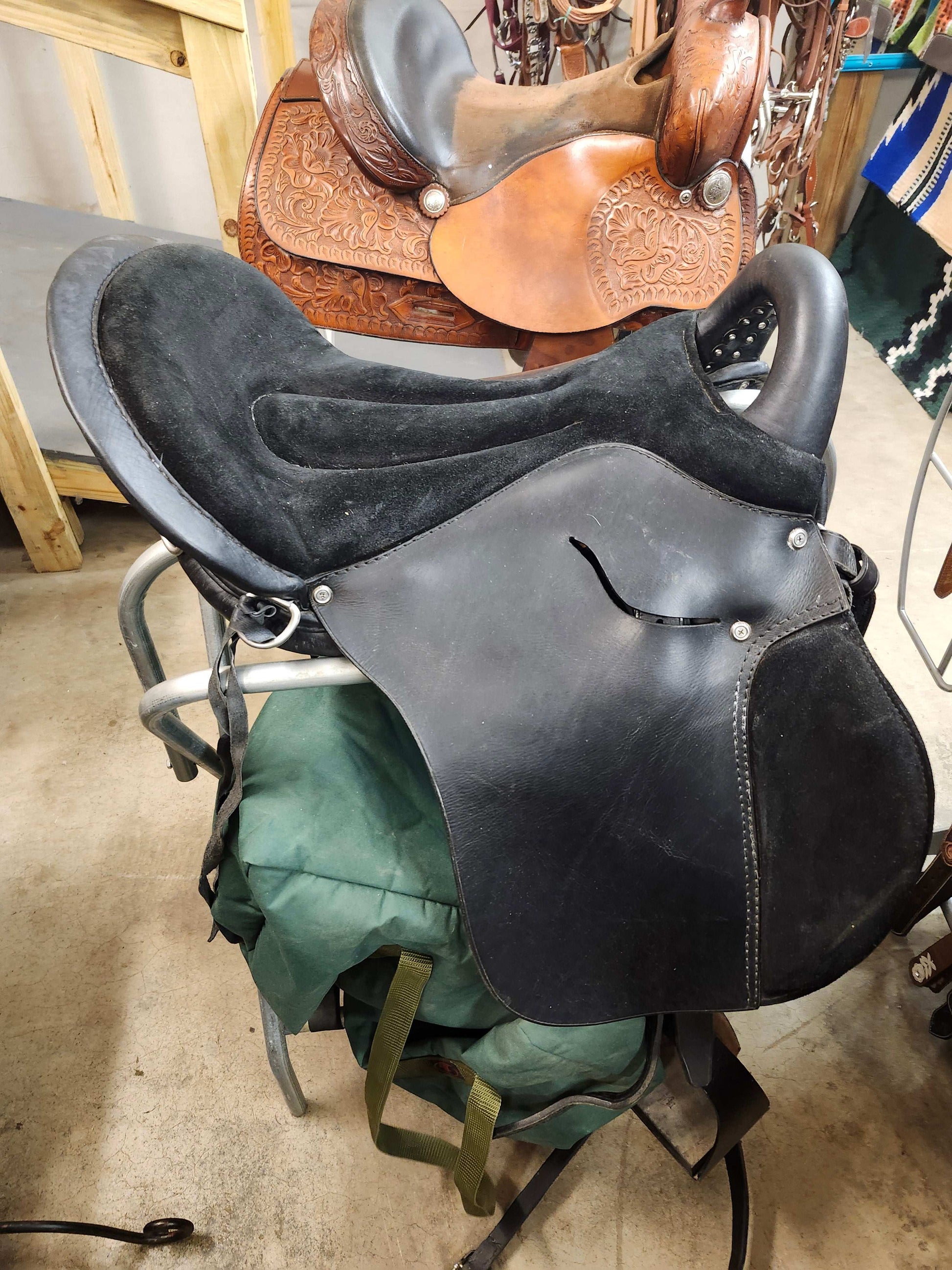 CTK Endurance Trail Saddle (used, like new) Double C Western Supply