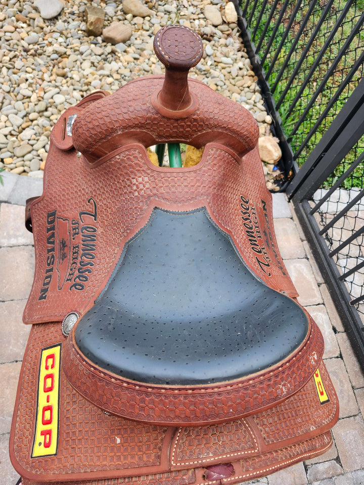 15" 2013 Running P Trophy Roping Saddle Saddle Running P