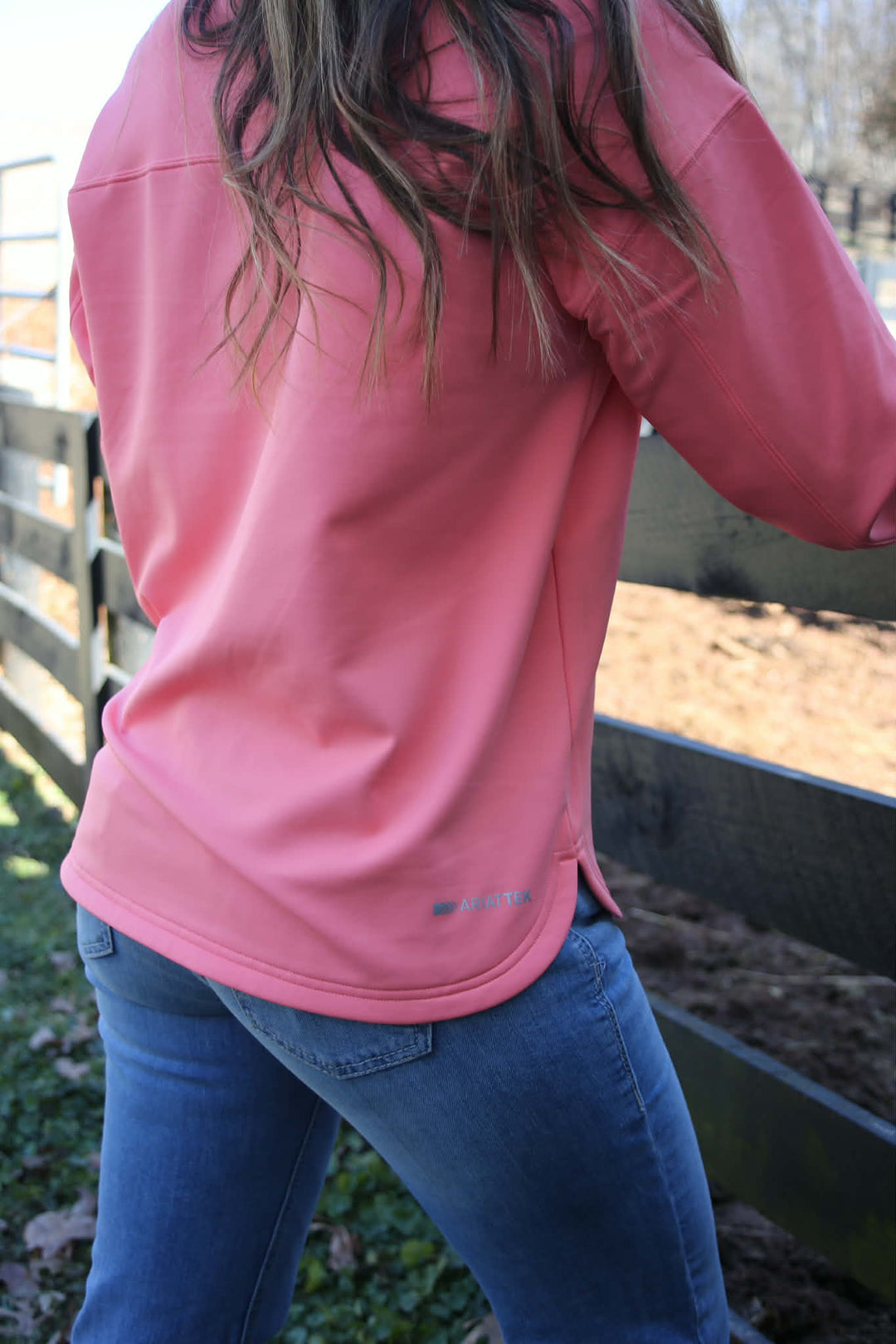 WMS Breeze Logo 1/2 Zip Sweatshirt SHELL PINK 10071260 Pullover ariat ariatwomens Women's Ariat