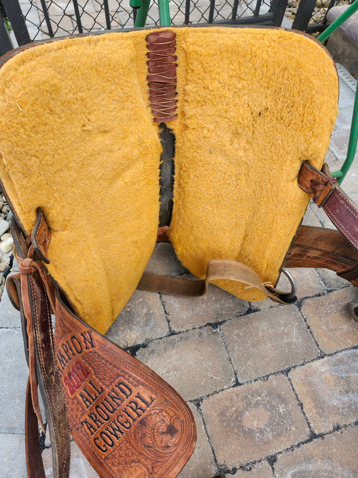 14.5" 2012 Reinsman Trophy Barrel Saddle – Like New Condition Reinsman