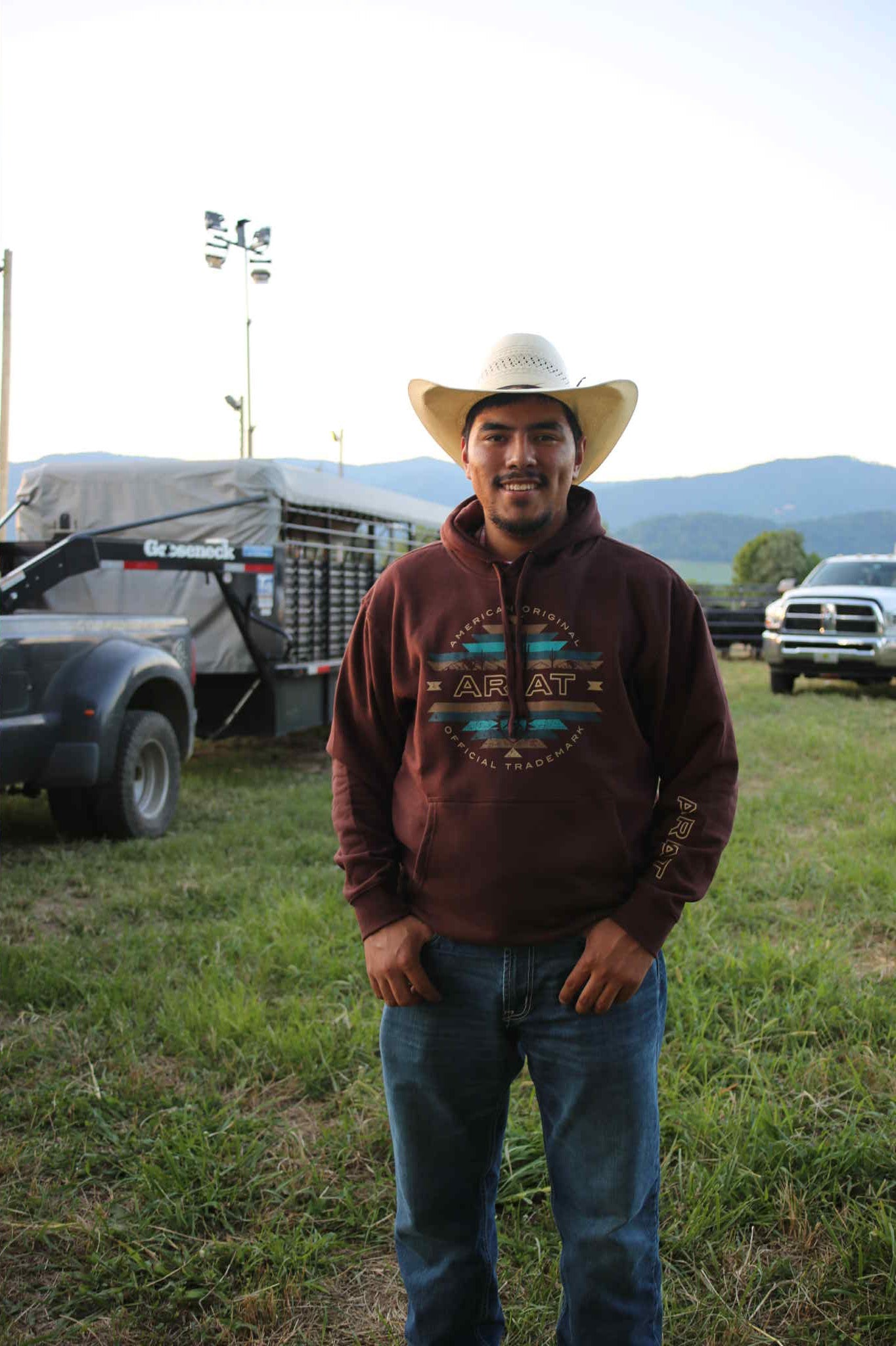 Men's Ariat Carlsbad Canyon Hoodie Brown - 10062500 Hoodie ariatmens Ariat