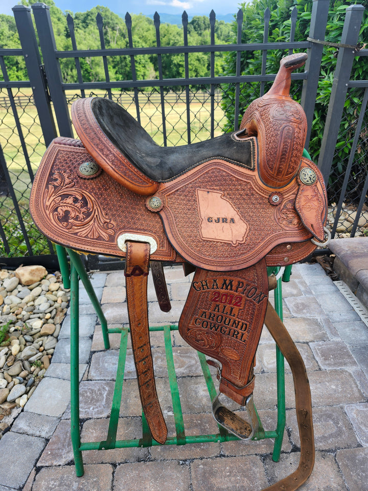 14.5" 2012 Reinsman Trophy Barrel Saddle – Like New Condition Reinsman