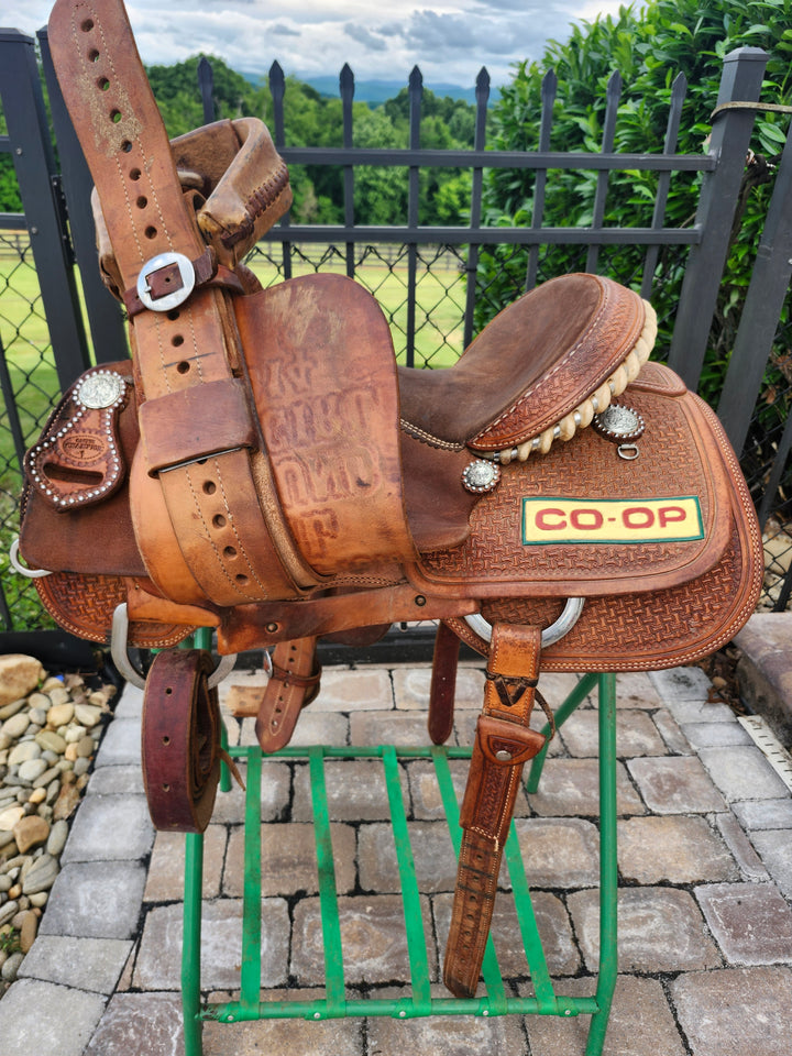 15" 2014 Cactus Saddlery Trophy Roping Saddle Saddle Running P
