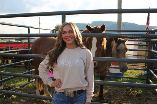 Women's Essential Crew Sweatshirt Oatmeal - 10062736 Sweatshirt ariatwomens Ariat