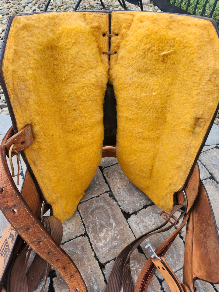 15" 2009 Running P Barrel Saddle Saddle Running P